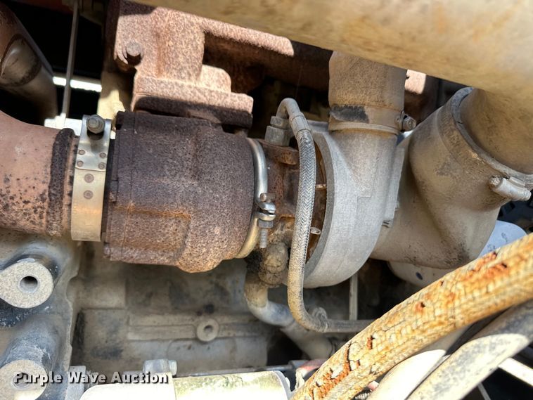 image for item OL9570 1999 Lull 844C-42 Highlander telehandler