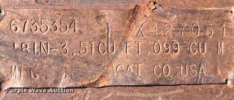 image for item OL9572 Bobcat excavator bucket