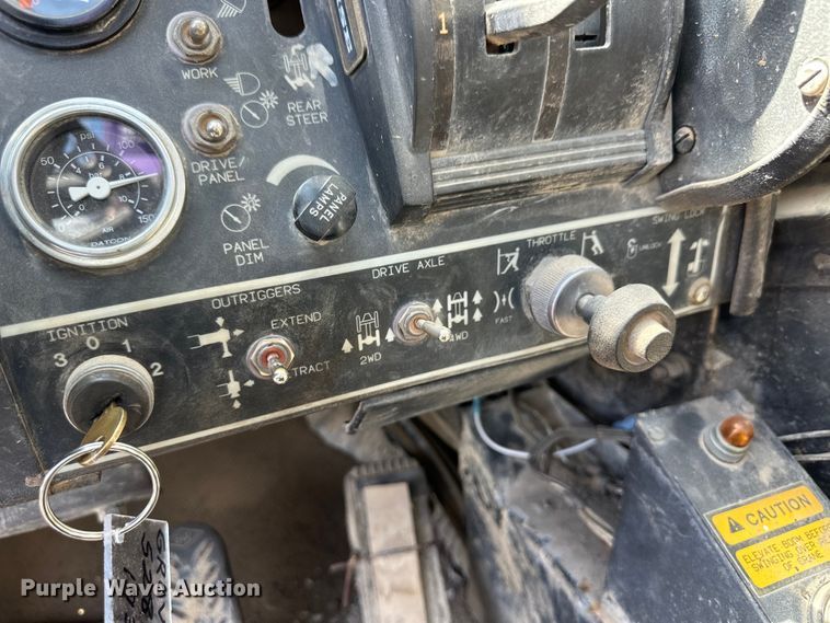 image for item OL9574 1990 Grove RT528C crane