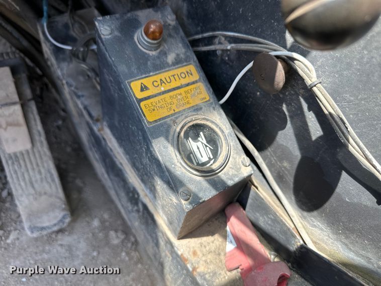 image for item OL9574 1990 Grove RT528C crane