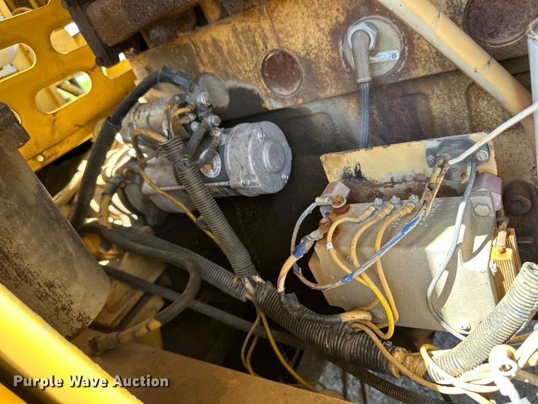 image for item OL9574 1990 Grove RT528C crane