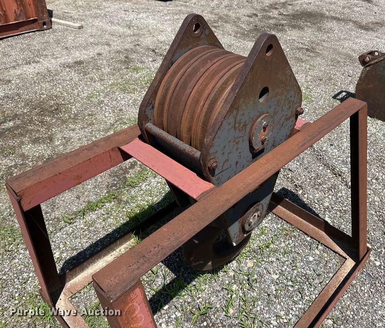 image for item OL9574 1990 Grove RT528C crane