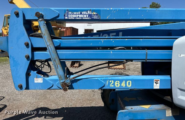 image for item OL9575 2000 Genie Z45/25J boom lift