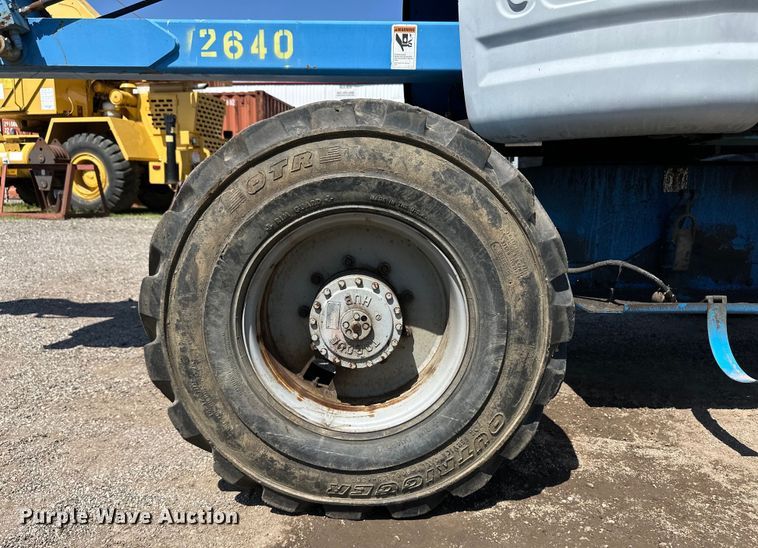 image for item OL9575 2000 Genie Z45/25J boom lift