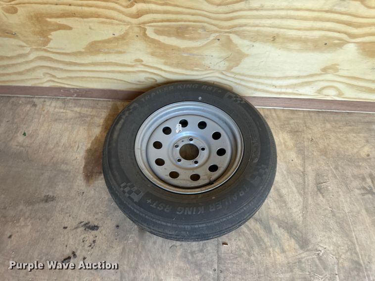 image for item OL9576 2022 Cargo Mate enclosed cargo trailer