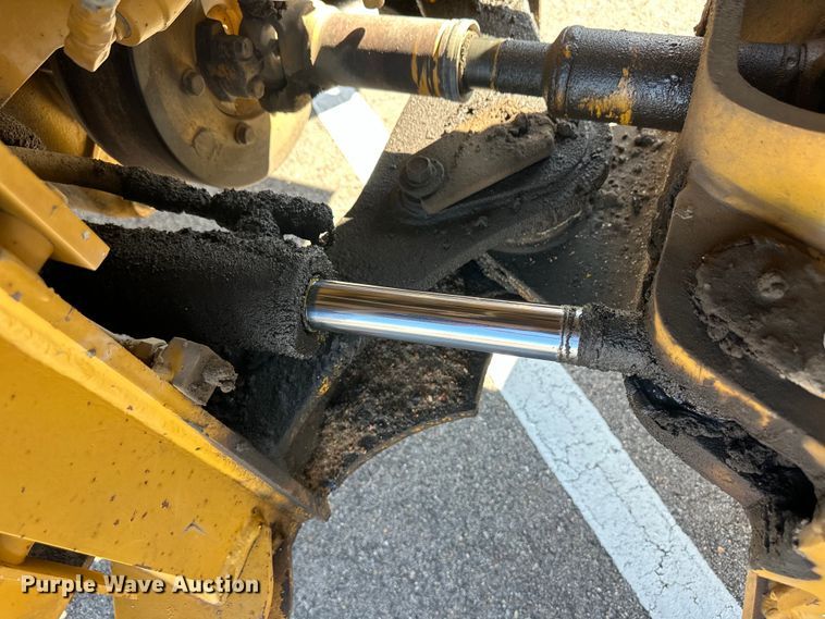 image for item OL9582 Kawasaki Task Master wheel loader