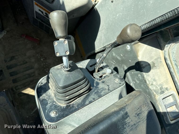 image for item OL9582 Kawasaki Task Master wheel loader