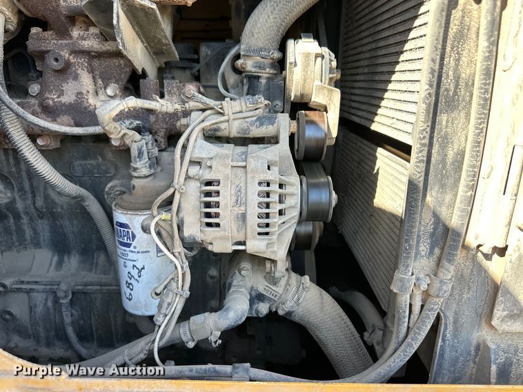 image for item OL9582 Kawasaki Task Master wheel loader