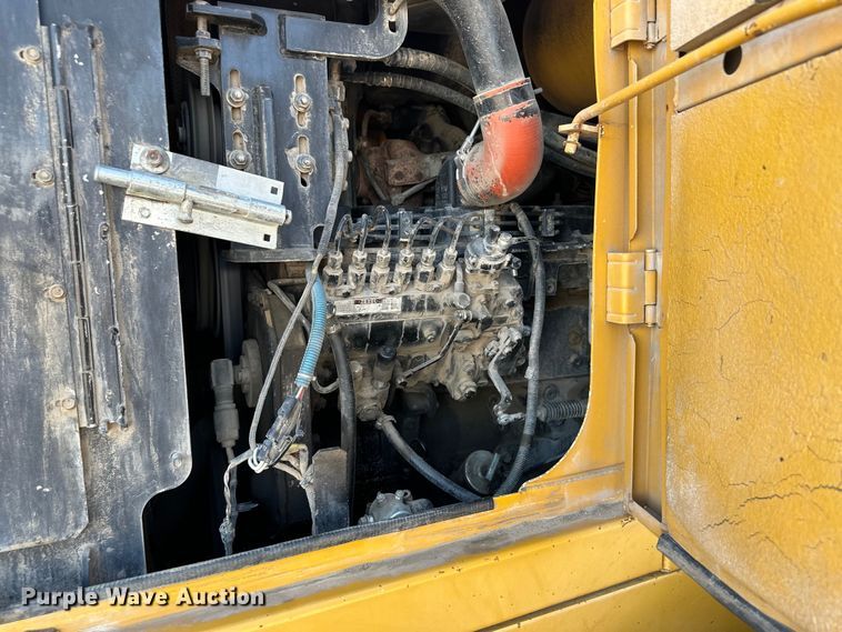 image for item OL9582 Kawasaki Task Master wheel loader