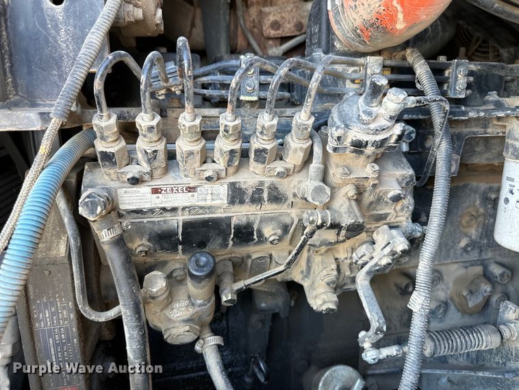 image for item OL9582 Kawasaki Task Master wheel loader