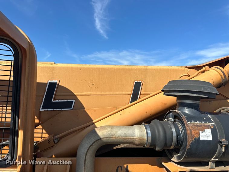 image for item OL9583 2000 Lull 844C-42 telehandler