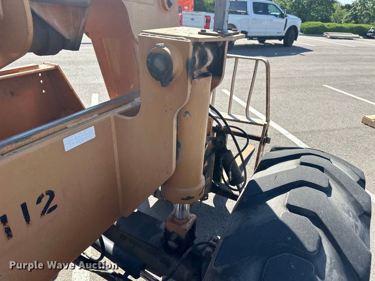 image for item OL9583 2000 Lull 844C-42 telehandler