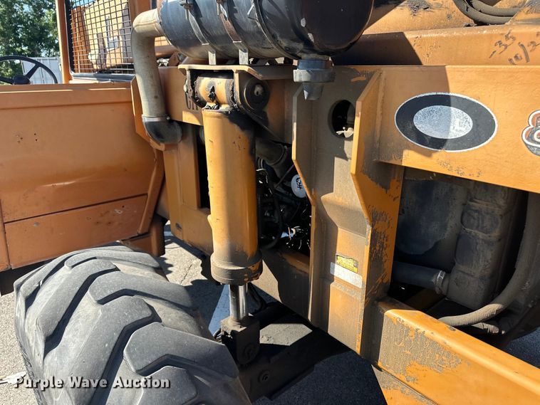 image for item OL9583 2000 Lull 844C-42 telehandler