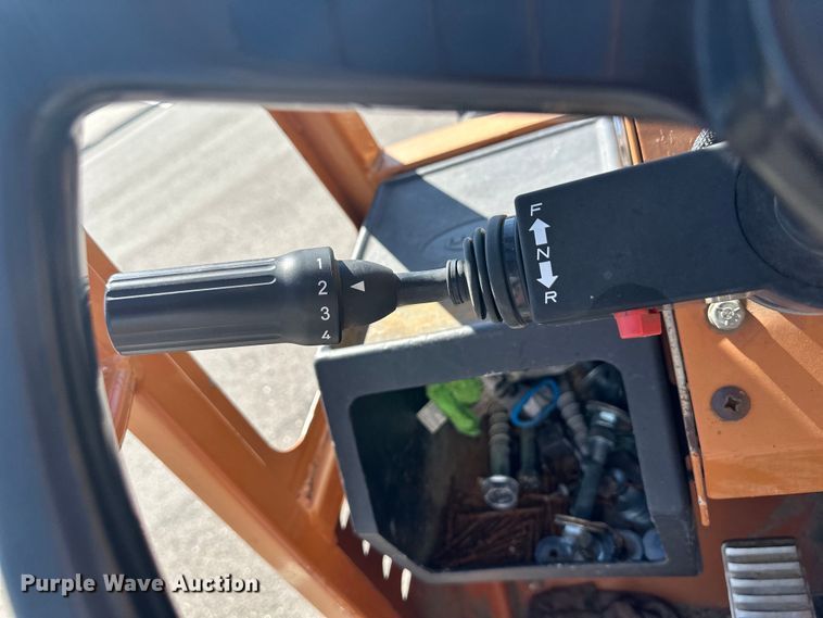 image for item OL9583 2000 Lull 844C-42 telehandler