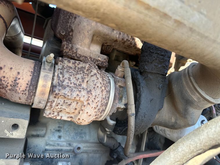 image for item OL9583 2000 Lull 844C-42 telehandler