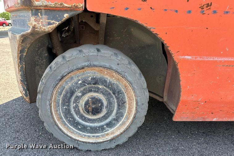 image for item OL9584 Toyota 8FGCU20 forklift