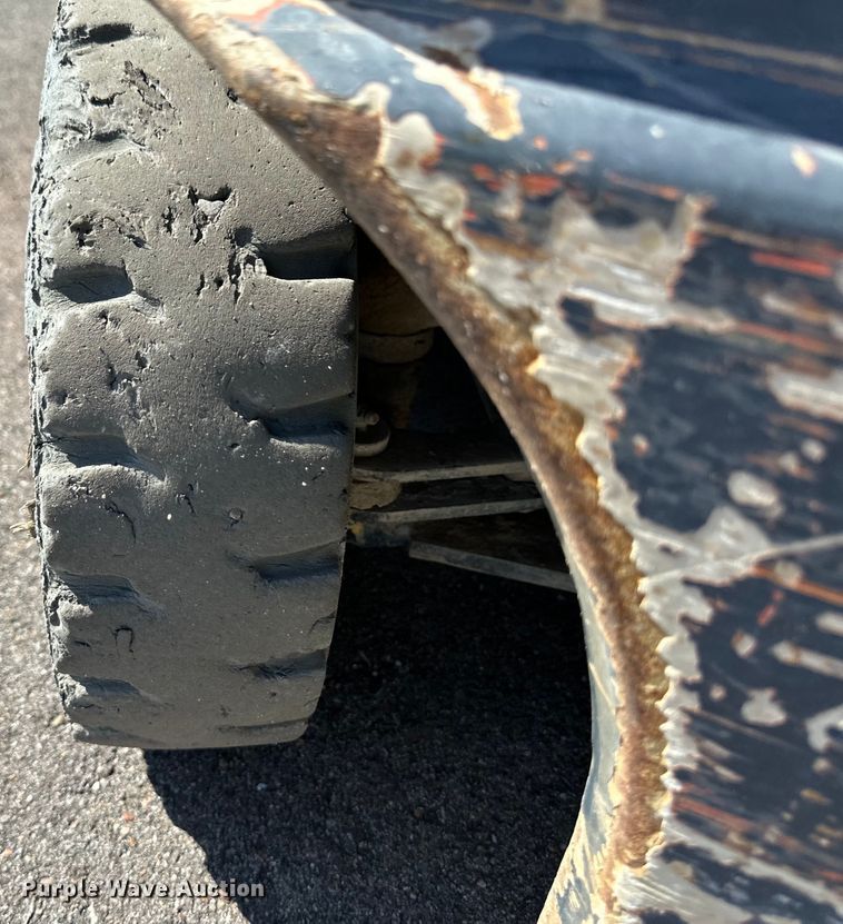 image for item OL9584 Toyota 8FGCU20 forklift