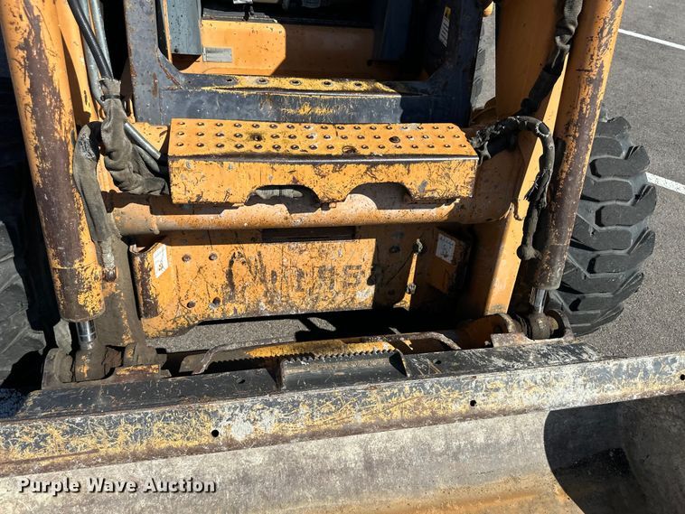 image for item OL9585 2000 Case 75XT skid steer loader