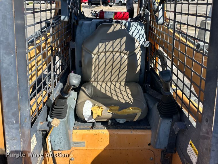 image for item OL9585 2000 Case 75XT skid steer loader