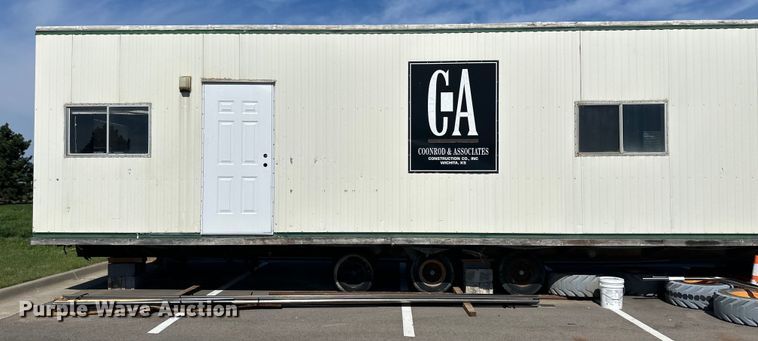 image for item OL9586 1999 Fore office trailer