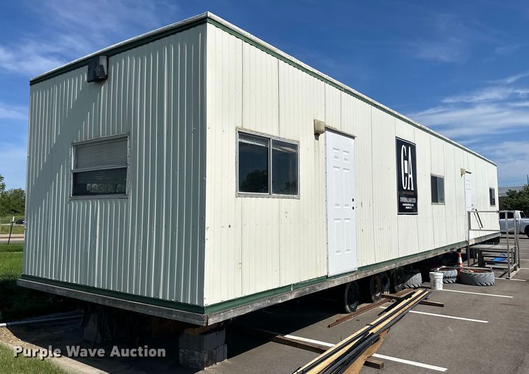 image for item OL9586 1999 Fore office trailer