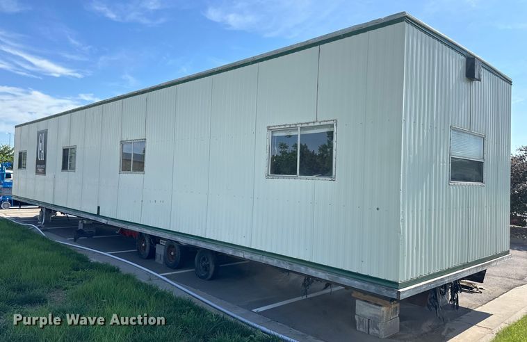 image for item OL9586 1999 Fore office trailer