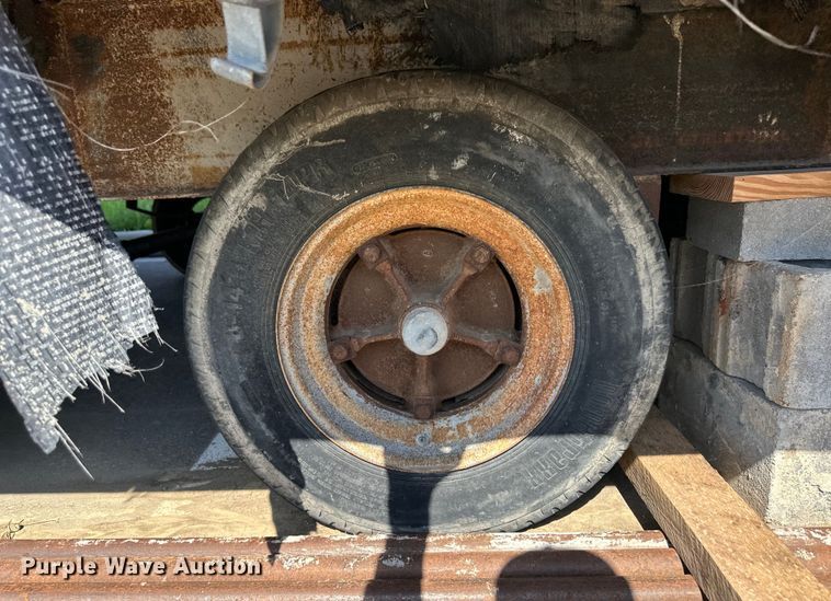 image for item OL9586 1999 Fore office trailer