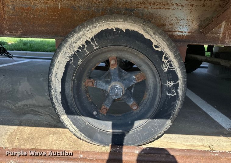 image for item OL9586 1999 Fore office trailer