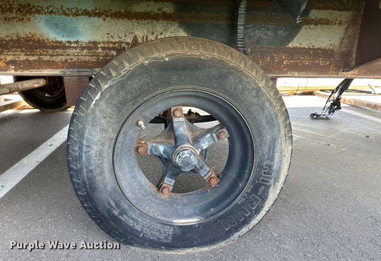 image for item OL9586 1999 Fore office trailer