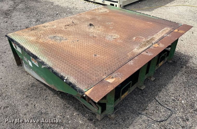 image for item OL9602 (2) Kelley loading dock levelers