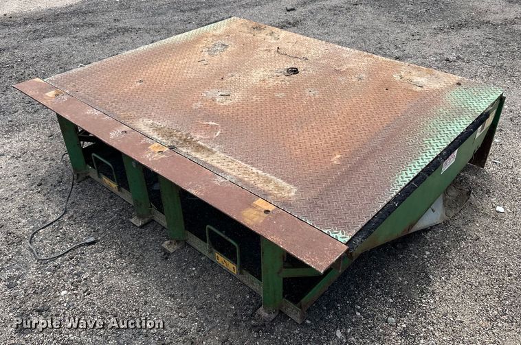 image for item OL9602 (2) Kelley loading dock levelers