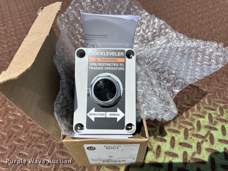 image for item OL9602 (2) Kelley loading dock levelers