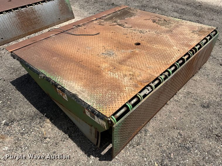image for item OL9603 (2) Kelley loading dock levelers