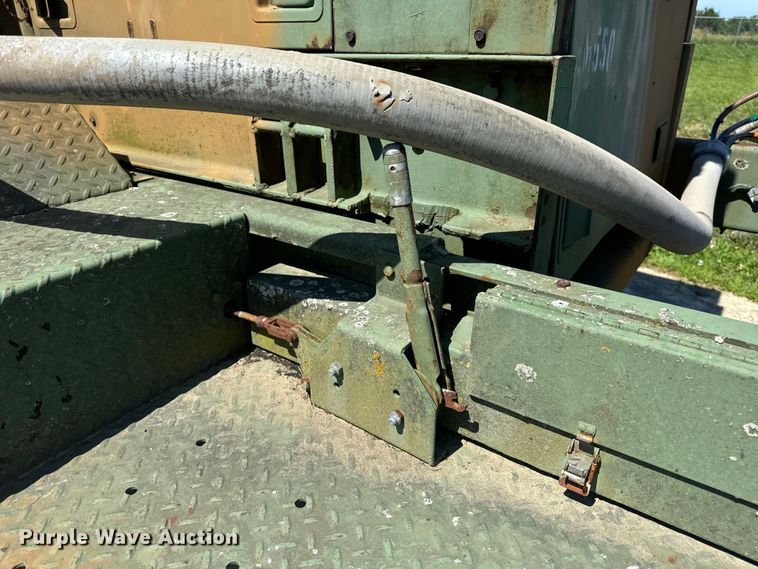 image for item DL4422 1978 Fermont Division  MEP 006A generator