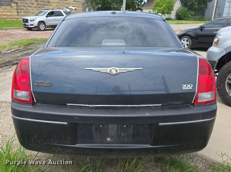 image for item DM1673 2007 Chrysler 300 Touring 