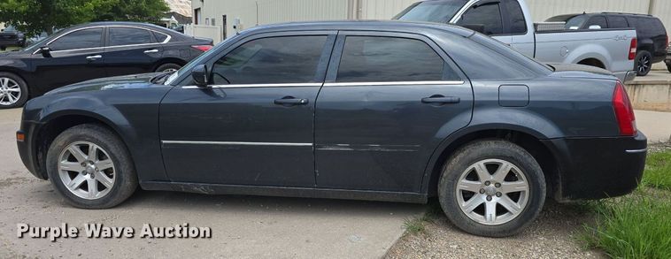 image for item DM1673 2007 Chrysler 300 Touring 
