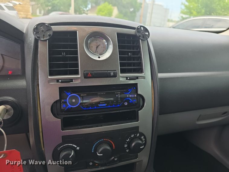 image for item DM1673 2007 Chrysler 300 Touring 