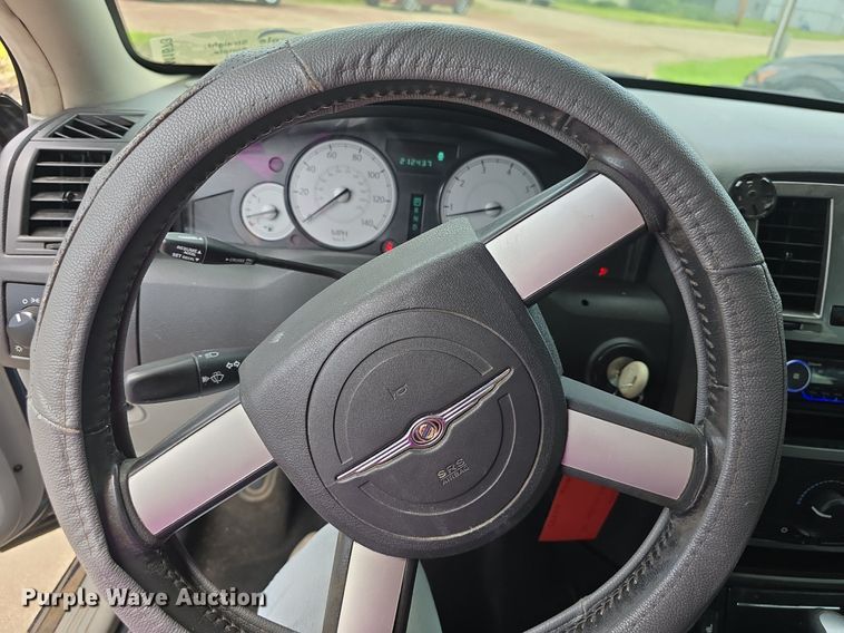 image for item DM1673 2007 Chrysler 300 Touring 