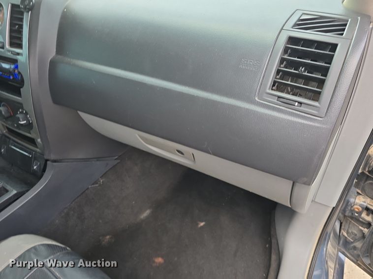 image for item DM1673 2007 Chrysler 300 Touring 