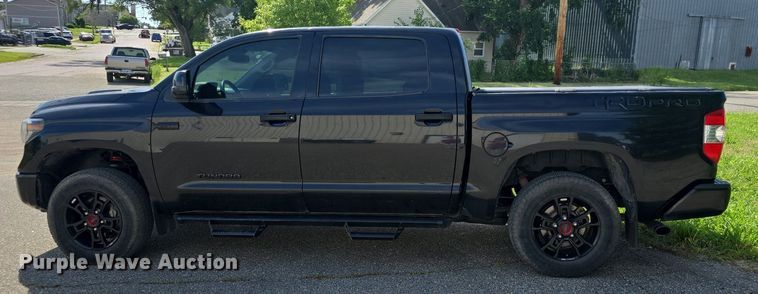 image for item DM1674 2019 Toyota  Tundra CrewMax pickup truck