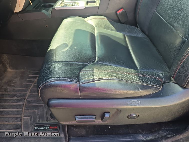 image for item DM1674 2019 Toyota  Tundra CrewMax pickup truck