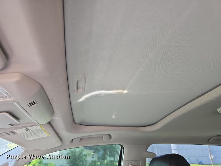 image for item DM1674 2019 Toyota  Tundra CrewMax pickup truck