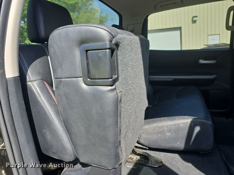 image for item DM1674 2019 Toyota  Tundra CrewMax pickup truck