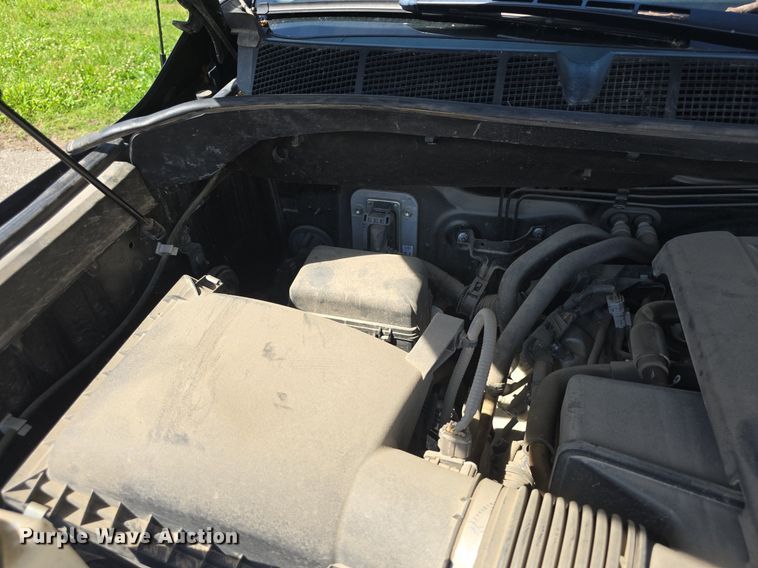 image for item DM1674 2019 Toyota  Tundra CrewMax pickup truck