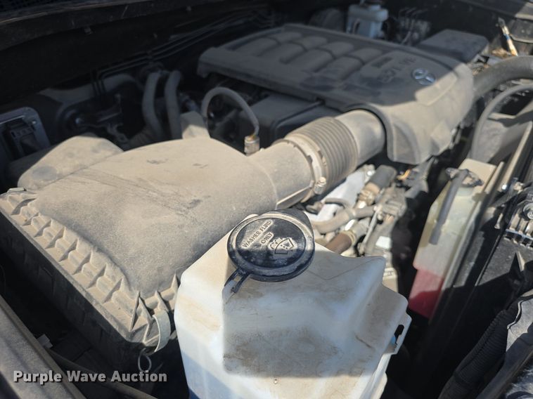 image for item DM1674 2019 Toyota  Tundra CrewMax pickup truck