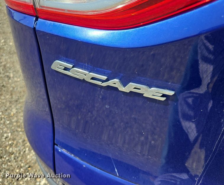 image for item DM1677 2015 Ford Escape SE SUV