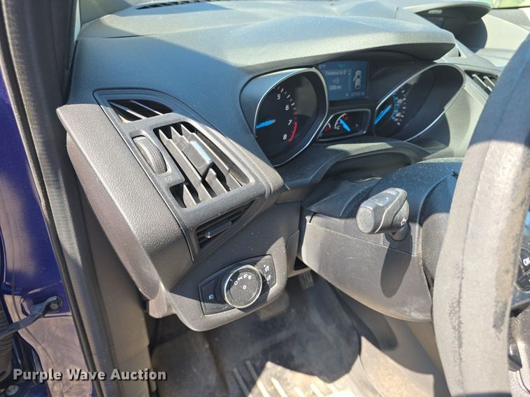 image for item DM1677 2015 Ford Escape SE SUV