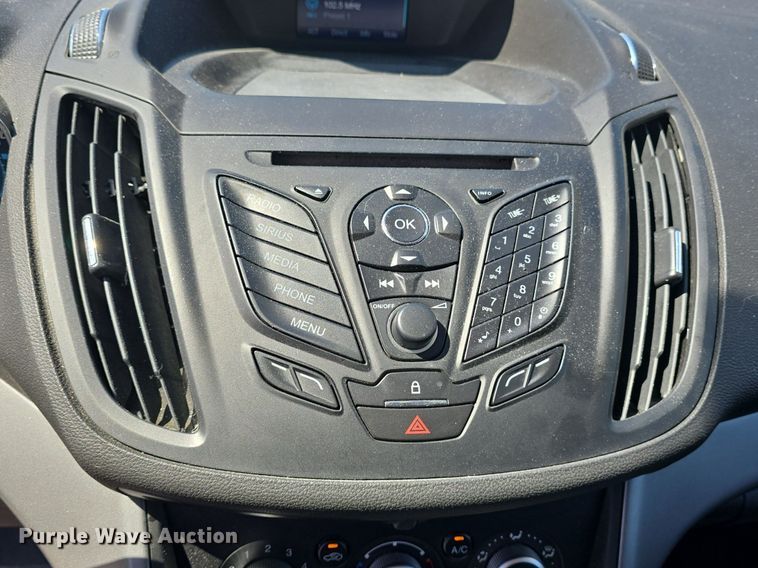 image for item DM1677 2015 Ford Escape SE SUV