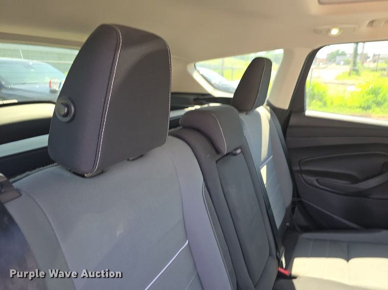 image for item DM1677 2015 Ford Escape SE SUV