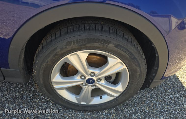 image for item DM1677 2015 Ford Escape SE SUV